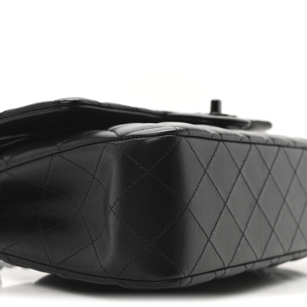 Lambskin Quilted Medium Double Flap So Black