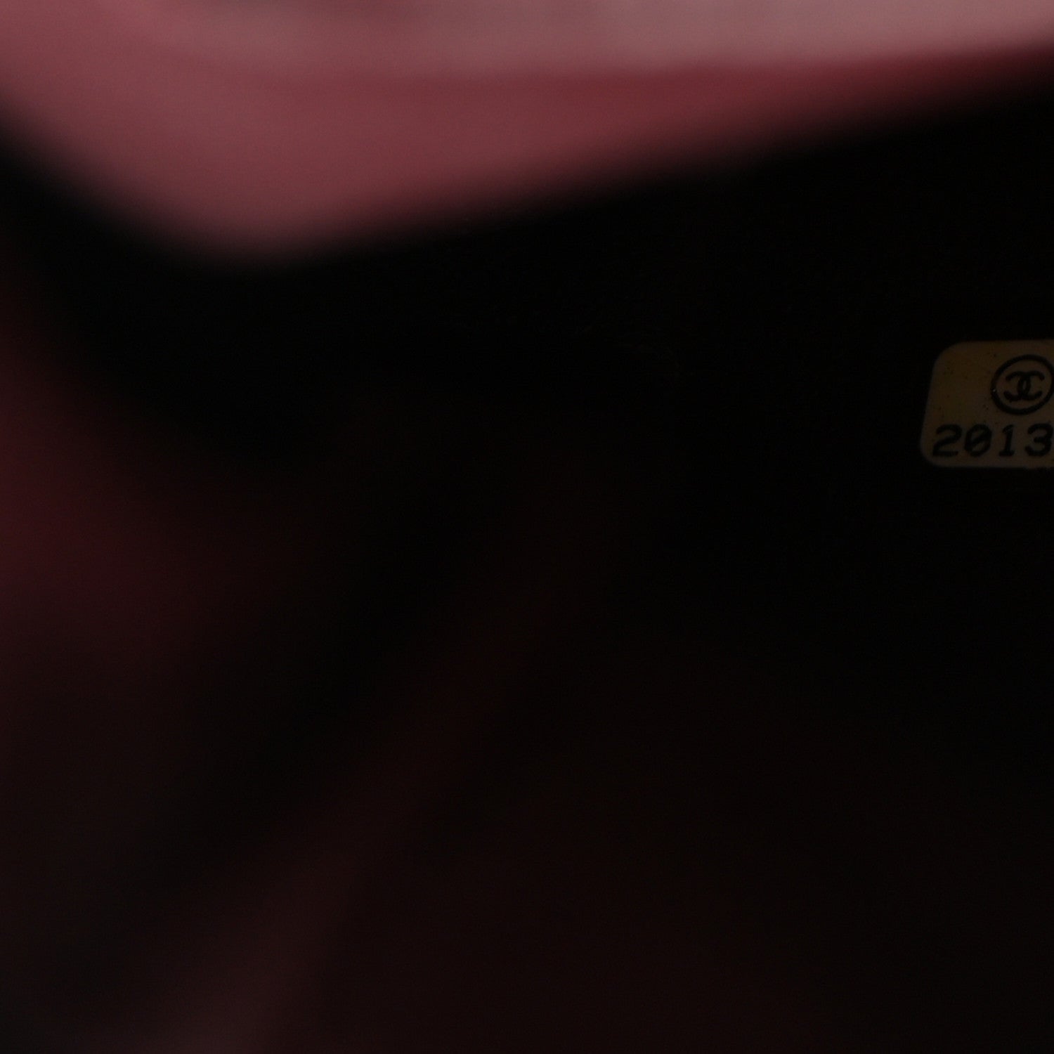 Iridescent Lambskin Surpique Chevron Medium Flap Black