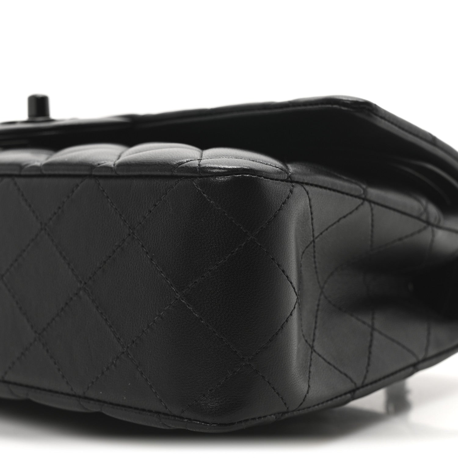 Lambskin Quilted Medium Double Flap So Black