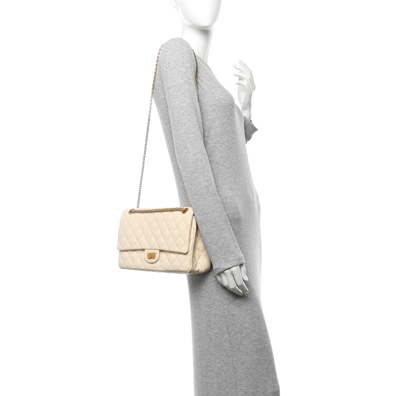 Aged Calfskin Quilted 2.55 Reissue 226 Flap Ivory