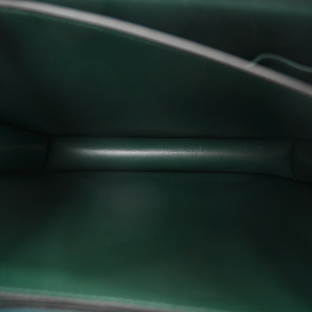 Box Calfskin Medium Classic Box Flap Bag Amazone