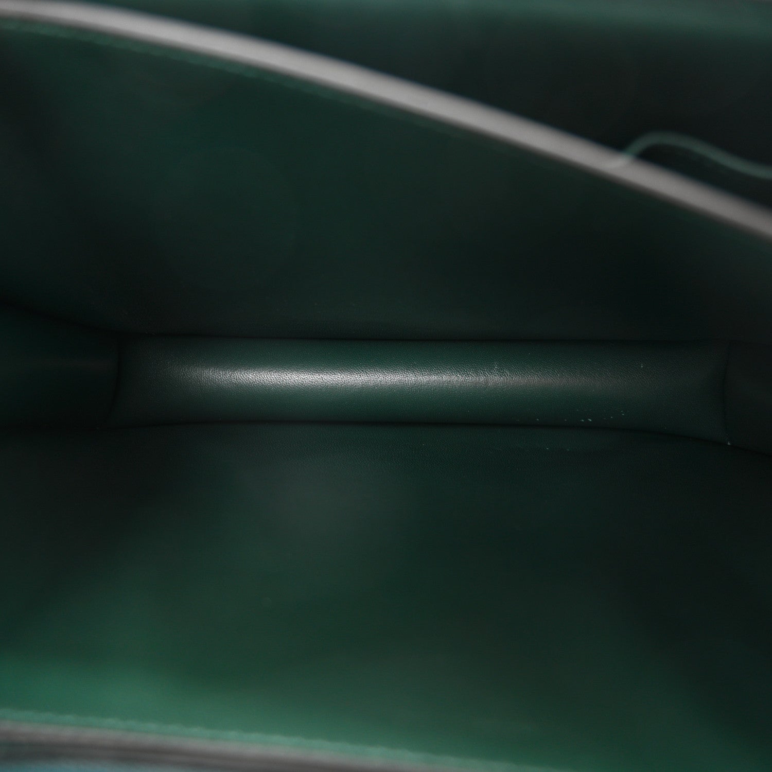 Box Calfskin Medium Classic Box Flap Bag Amazone