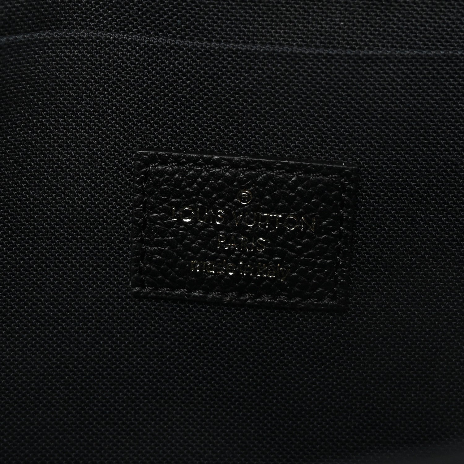 Empreinte Pochette Felicie Chain Wallet Black