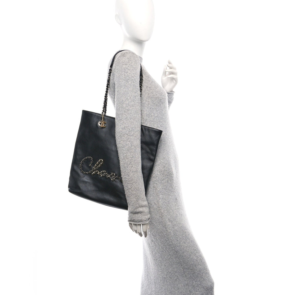 Calfskin Chain 20s Signature Tote Black