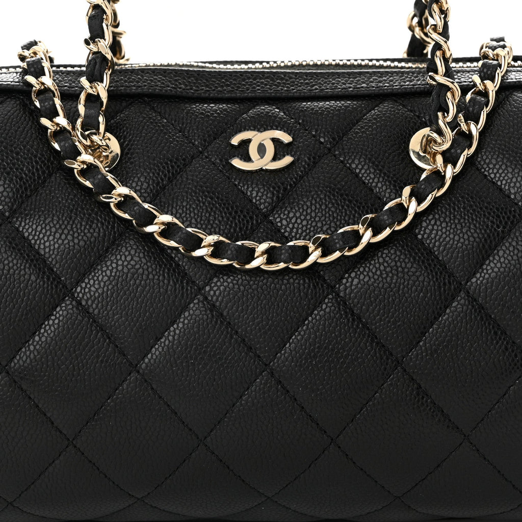 Caviar Quilted Barrel Clutch With Chain Black