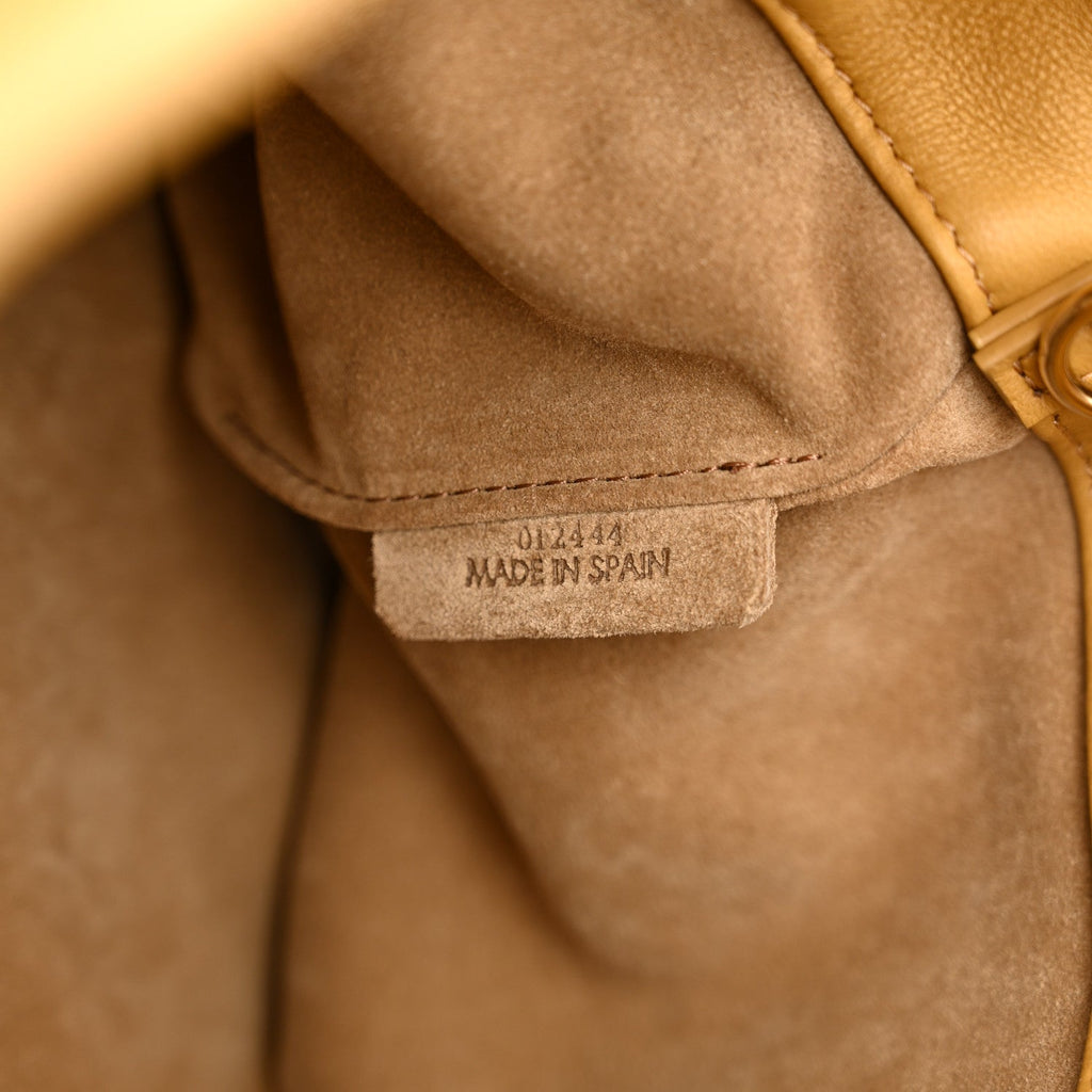 Mellow Nappa Donut Medium Chain Flamenco Knot Clutch Sahara