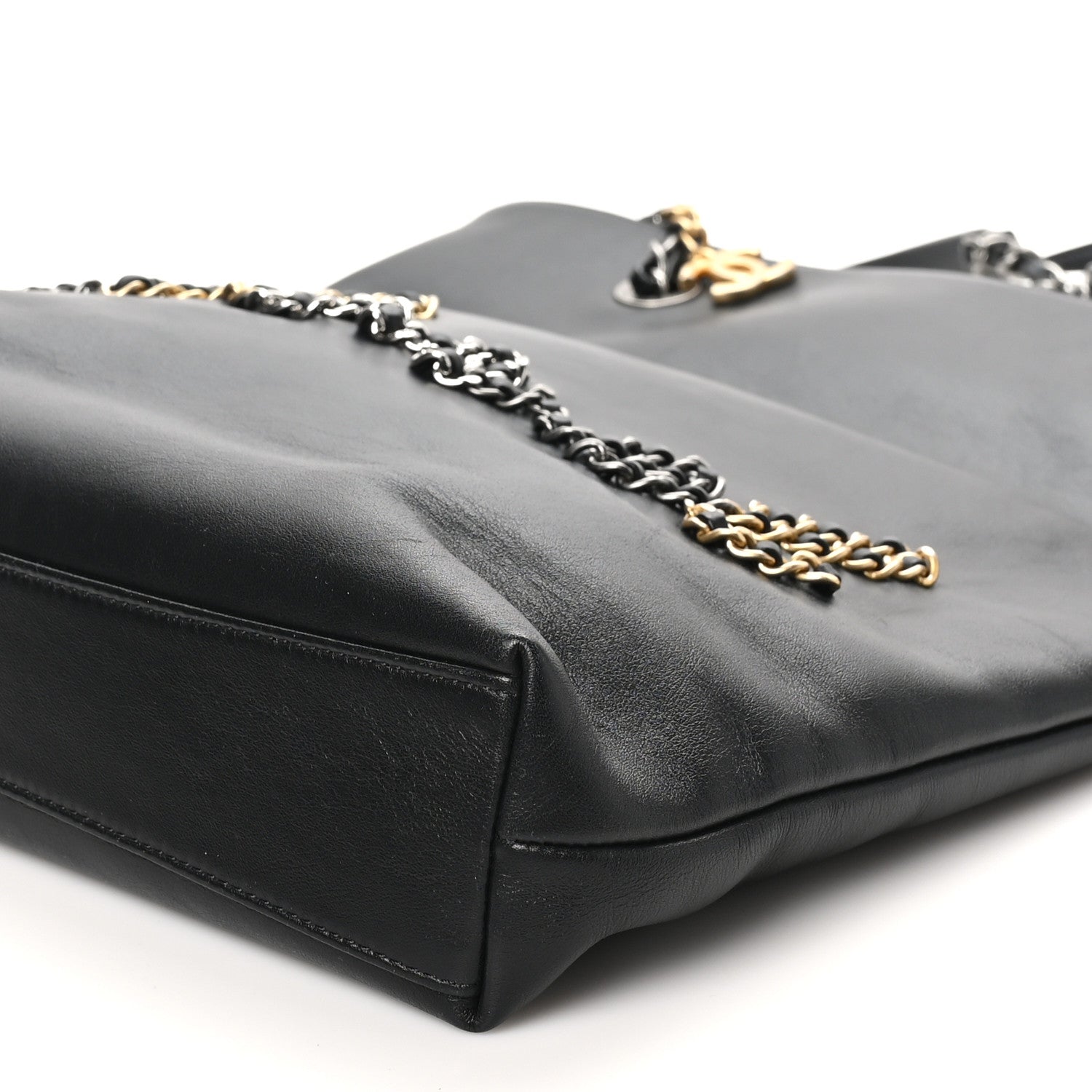 Calfskin Chain 20s Signature Tote Black