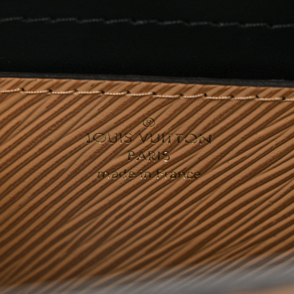 Epi Twist Shoulder Bag MM Camel