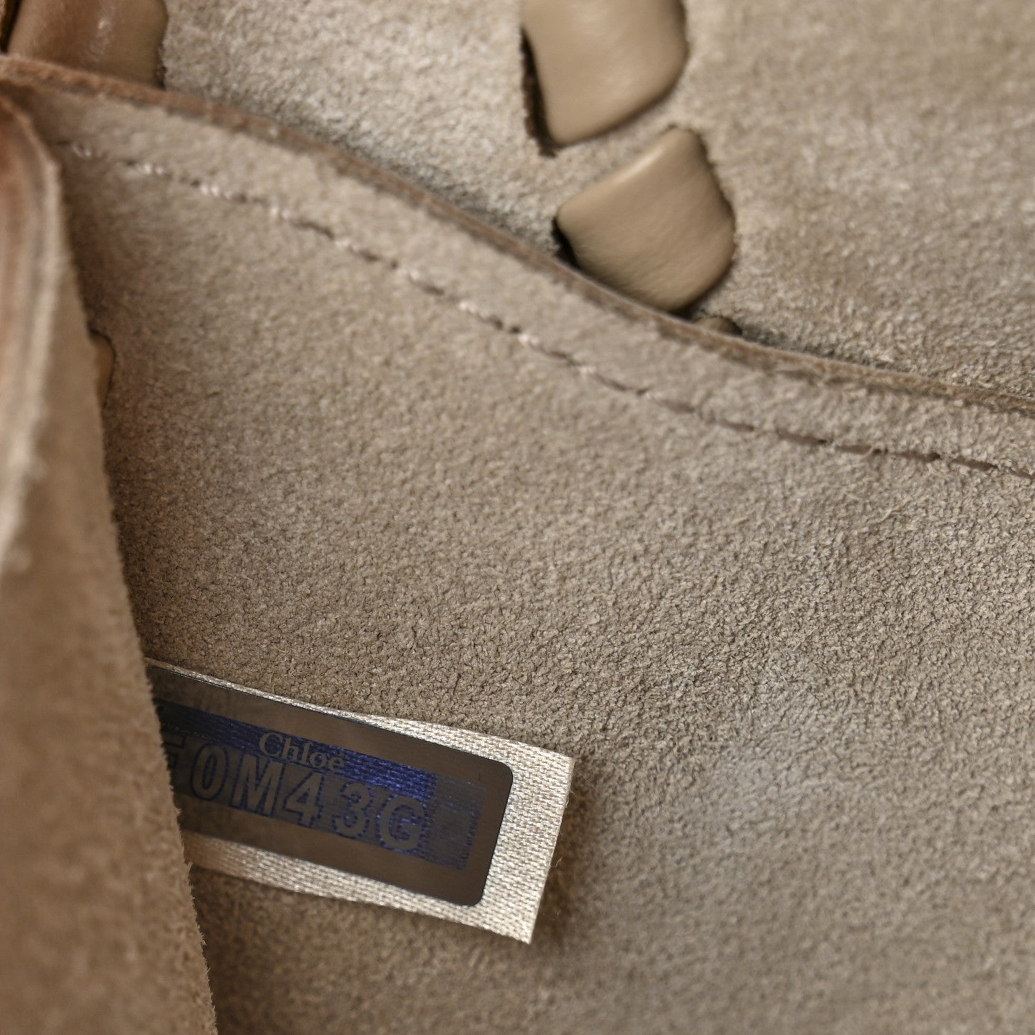 Calfskin Small Mony Tote Argil Brown