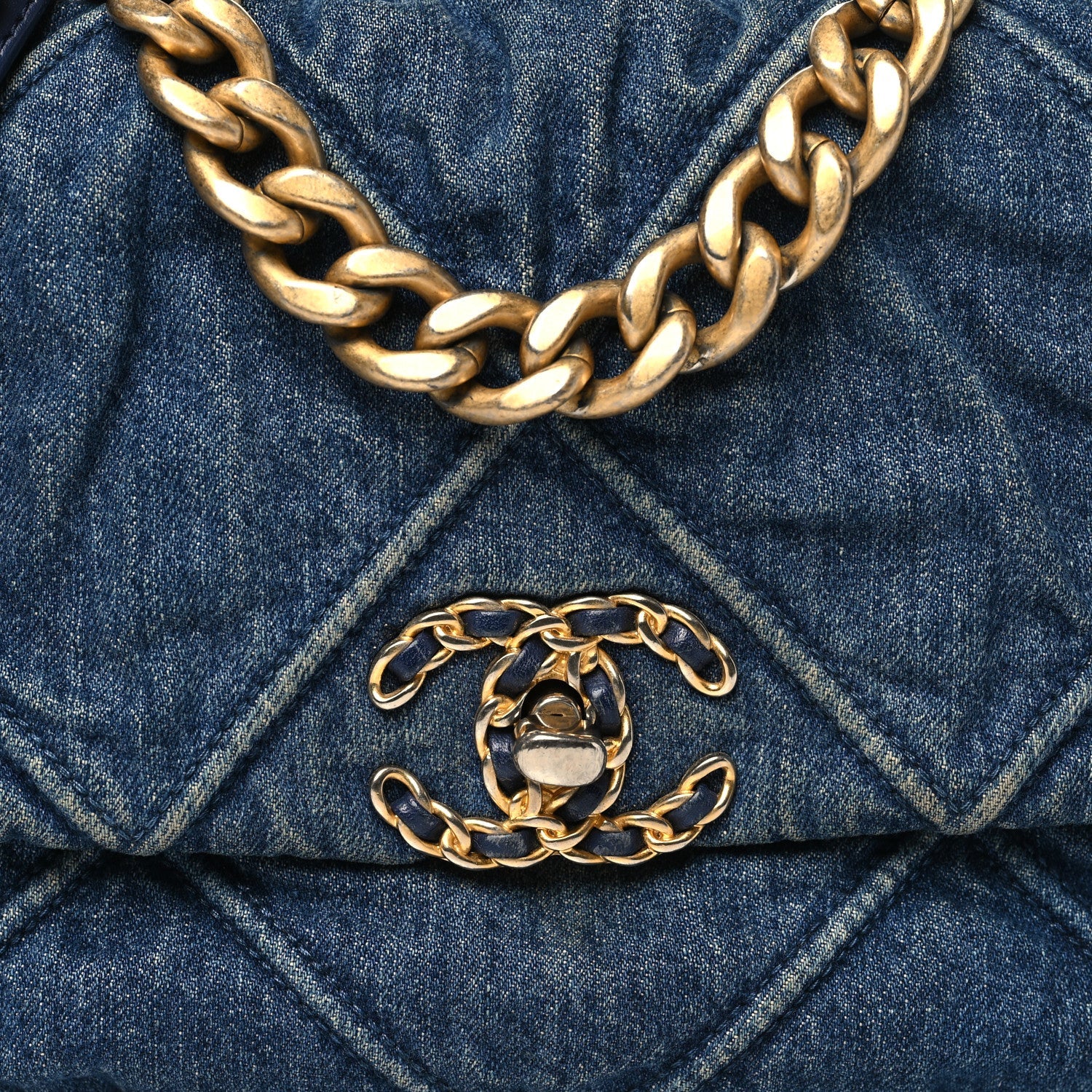 Denim Quilted Medium Chanel 19 Flap Blue