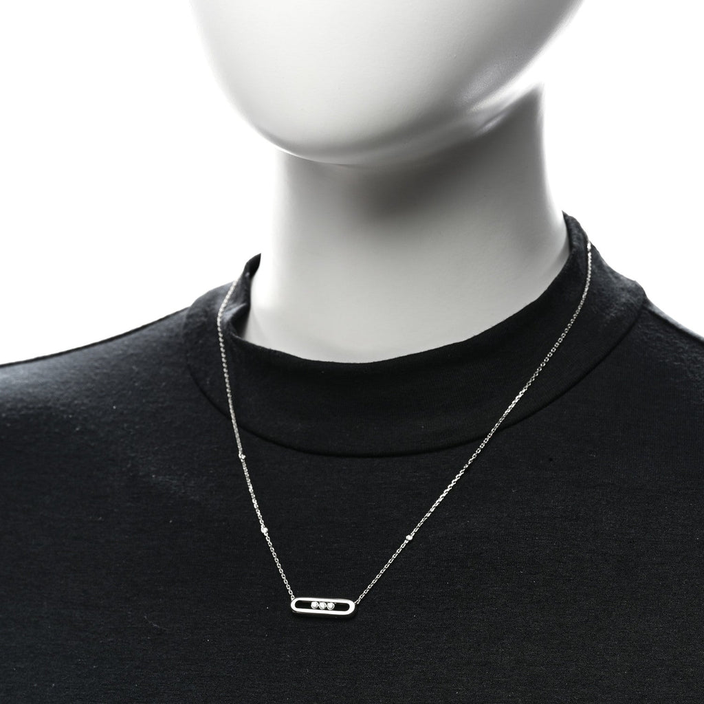 18K White Gold Diamond Baby Move Necklace