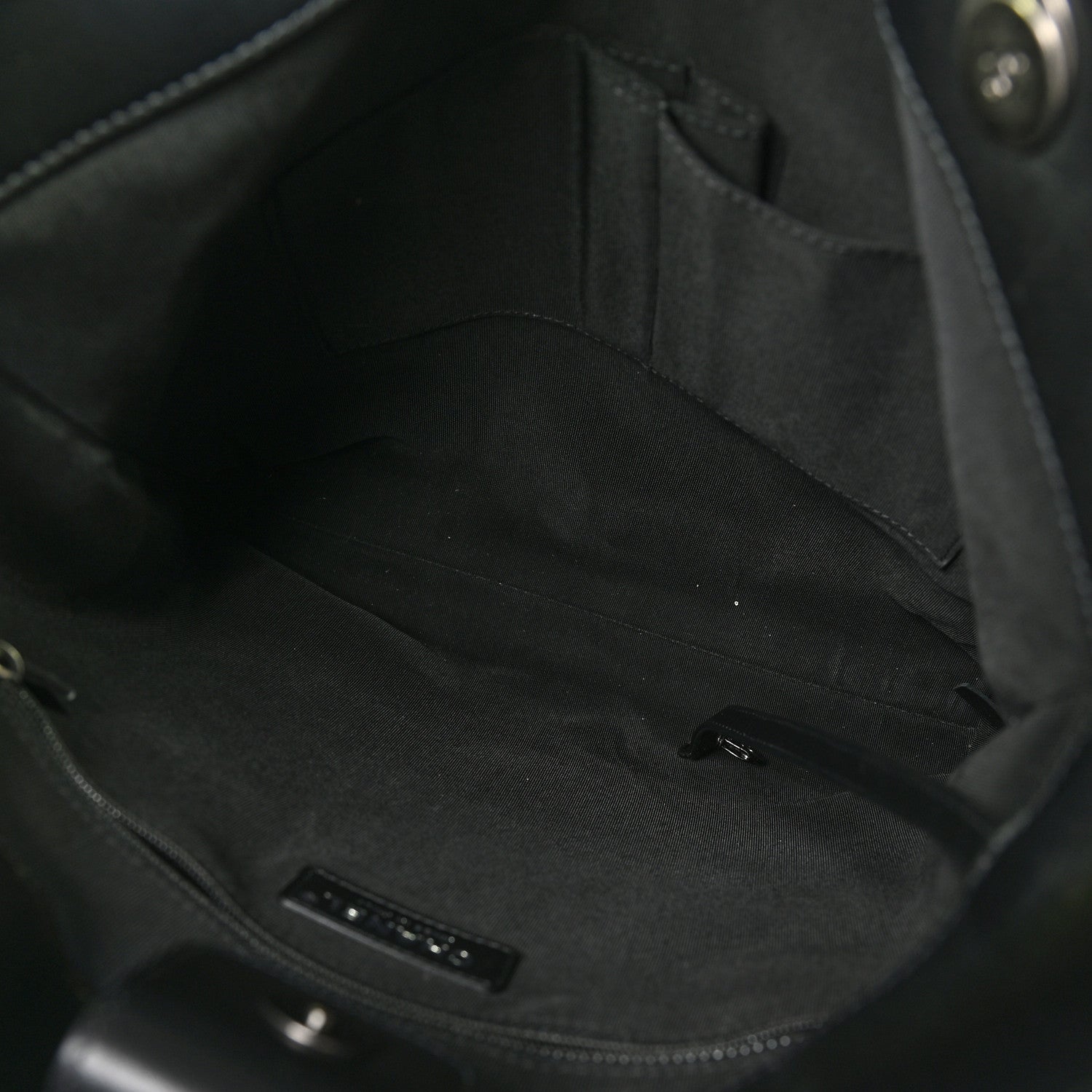 Calfskin Chain 20s Signature Tote Black