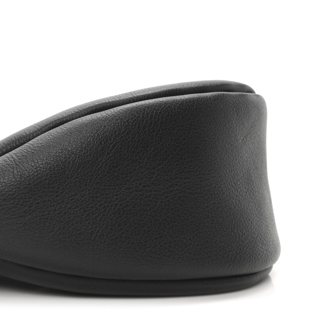 Grained Calfskin Small Slouchy Banana Bag Black