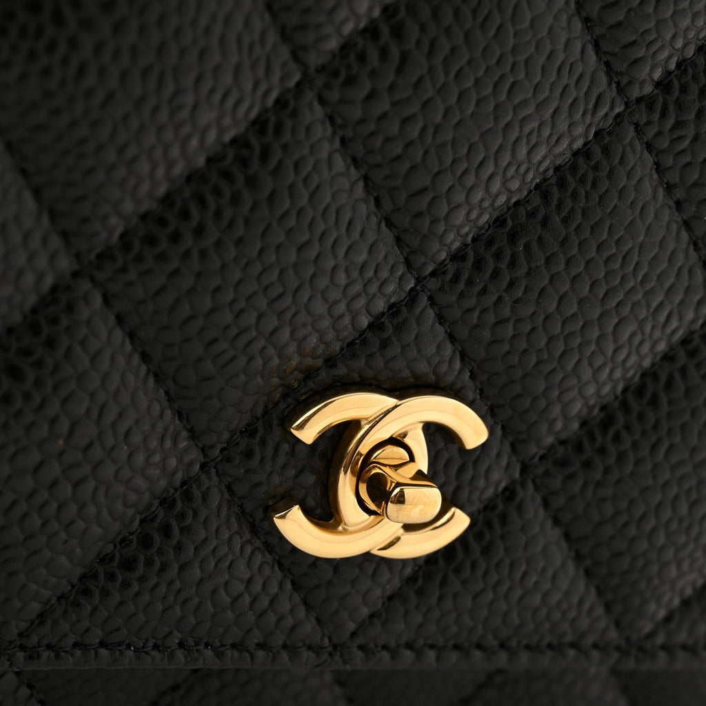 Caviar Quilted CC Turnlock Wallet On Chain WOC Black