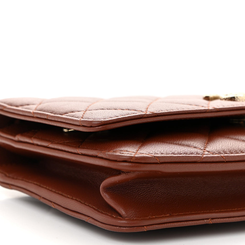 Lambskin Quilted Crystal Pearl CC Wallet On Chain WOC  Brown