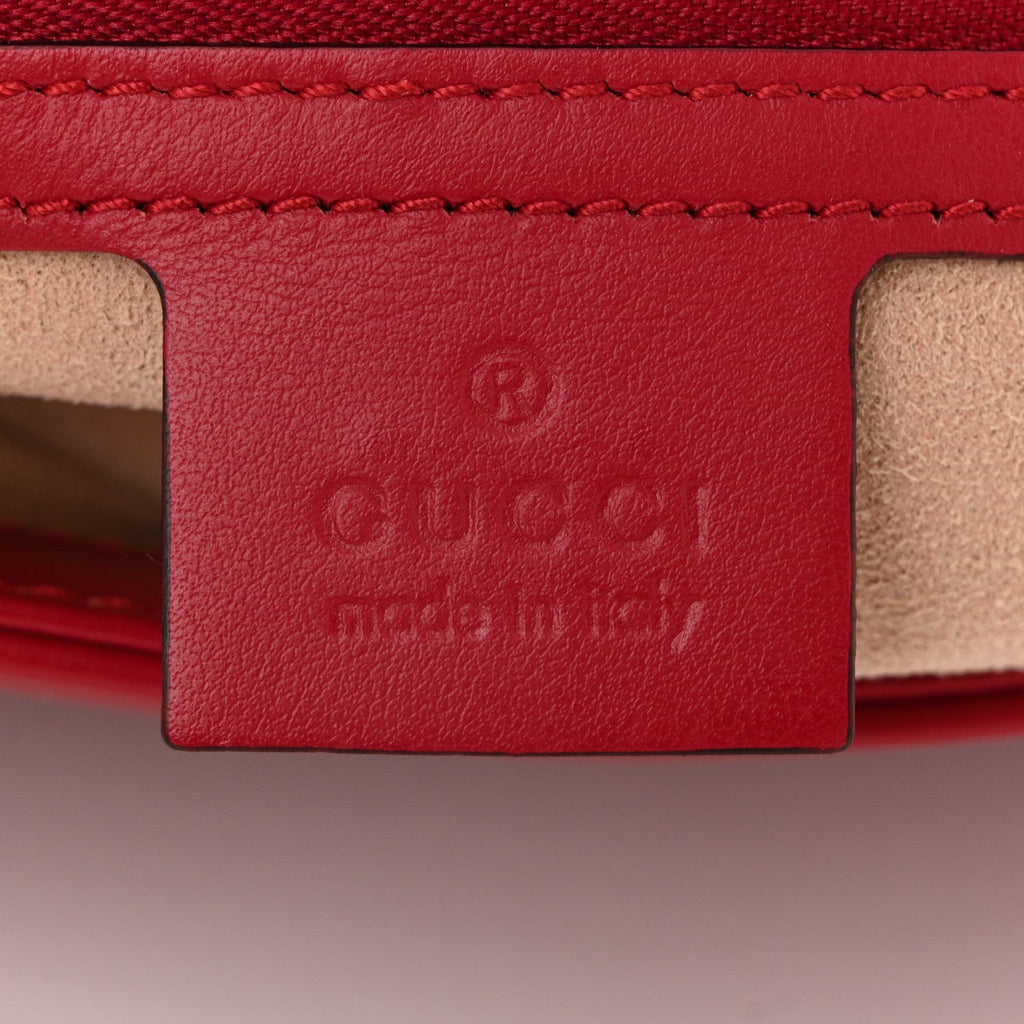 Calfskin Matelasse Small GG Marmont Shoulder Bag Hibiscus Red