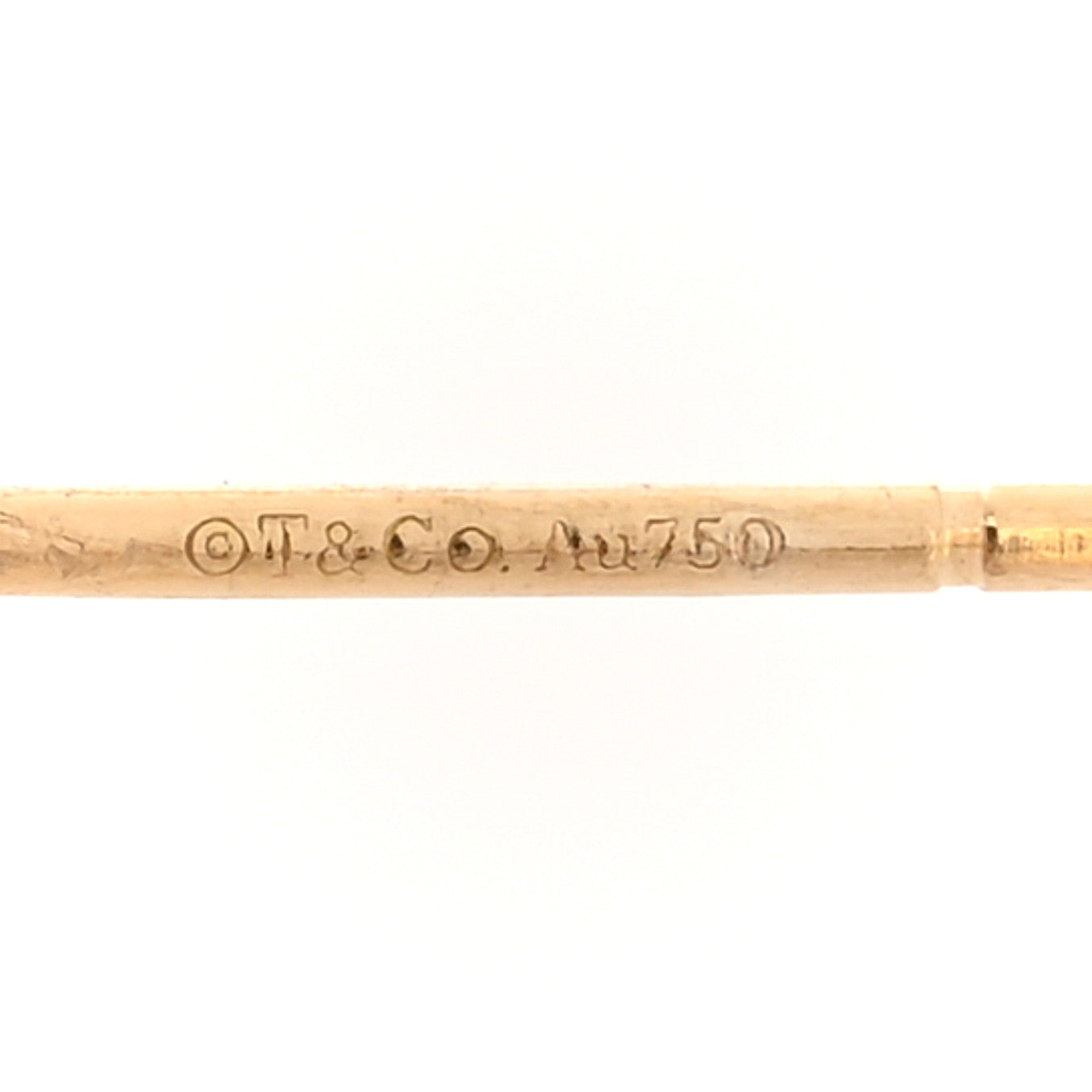 18K Yellow Gold Medium T Wire Hoop Earrings