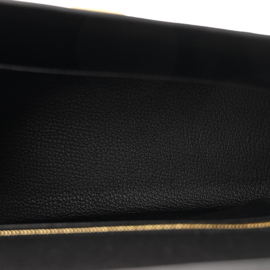 Epsom Kelly Sellier 25 Black