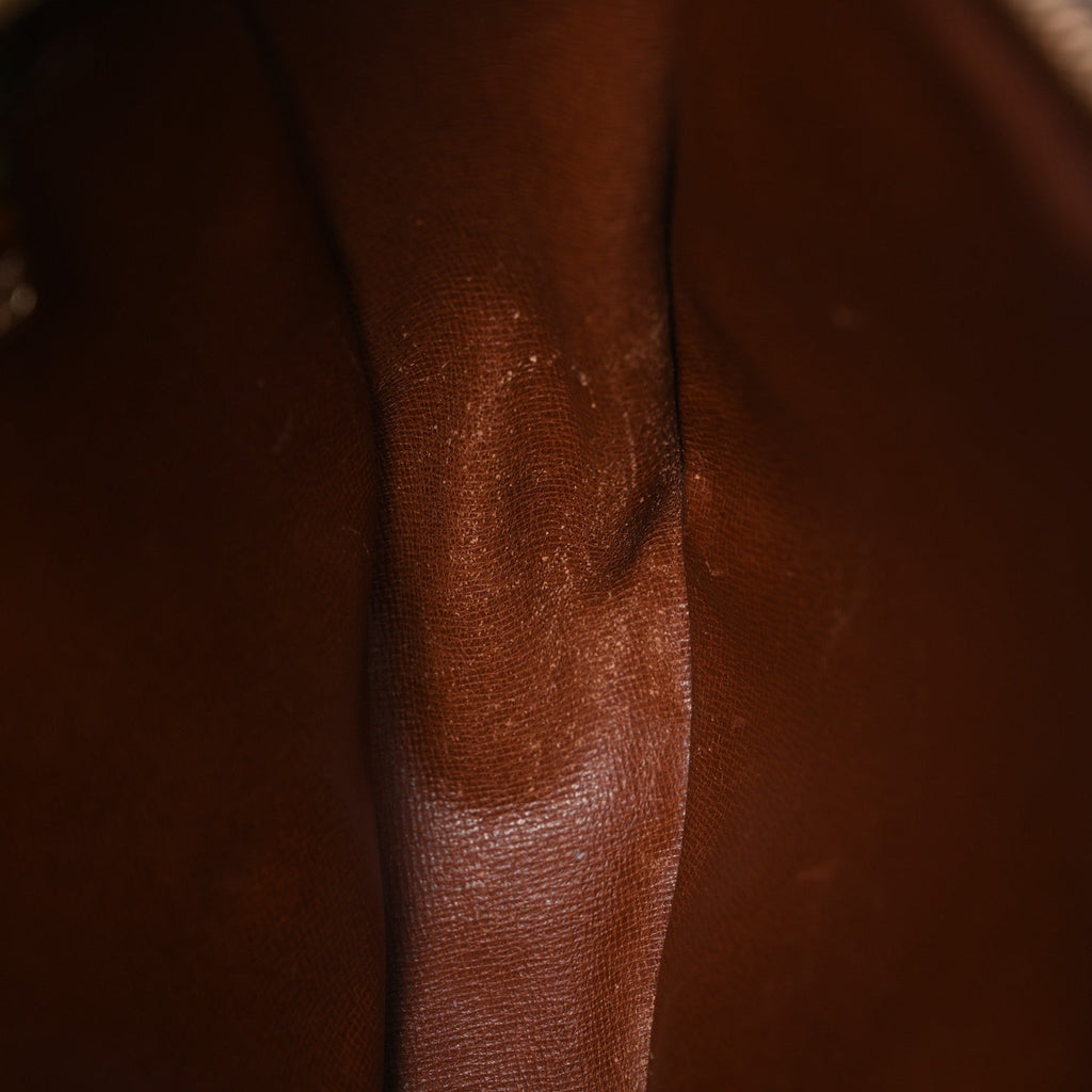 Monogram Jeune Fille