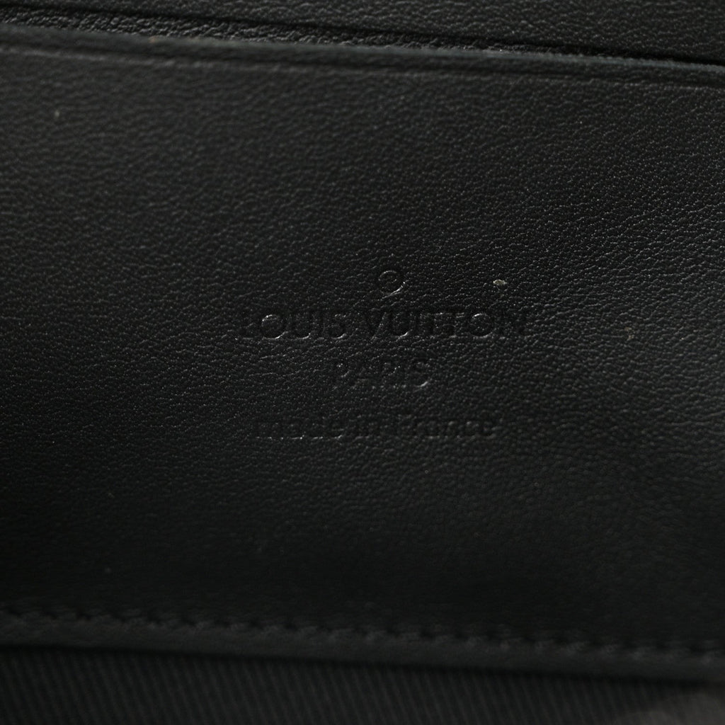 Calfskin Aerogram Alpha Wearable Wallet Black