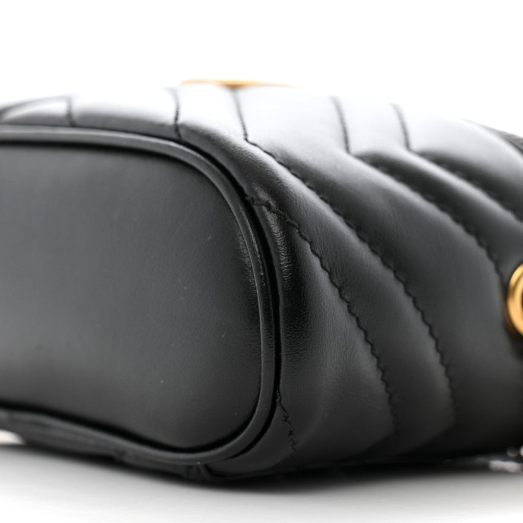 Calfskin Matelasse Chevron Mini GG Marmont Top Handle Bag Black