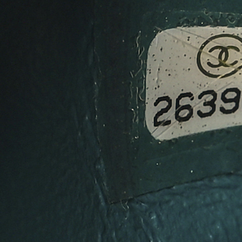 Caviar Quilted Medium Double Flap Dark Green