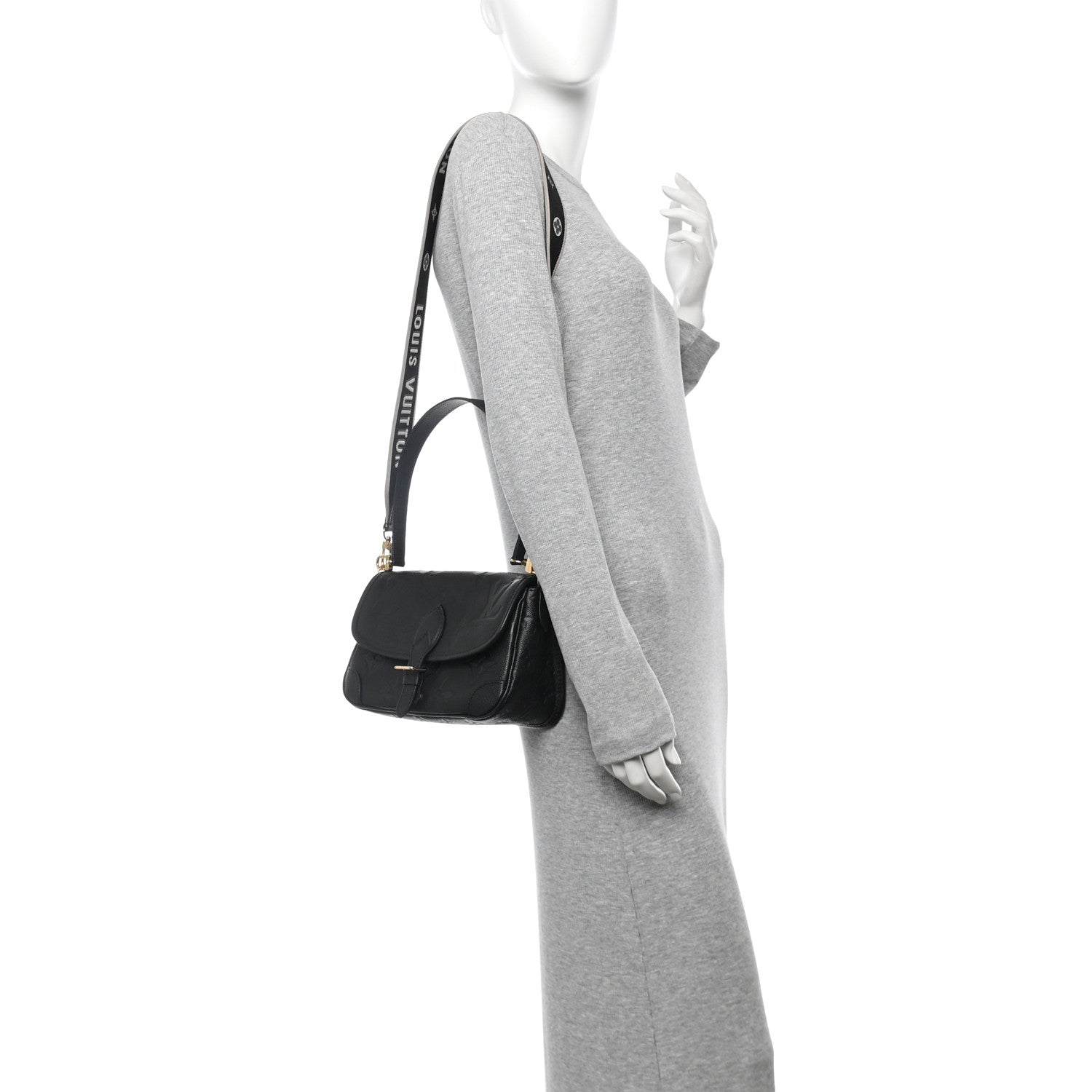 Empreinte Monogram Giant Diane Black