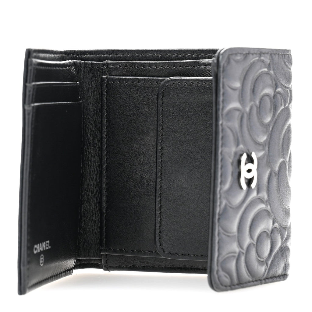 Lambskin Camellia Embossed Small Double Wallet Black