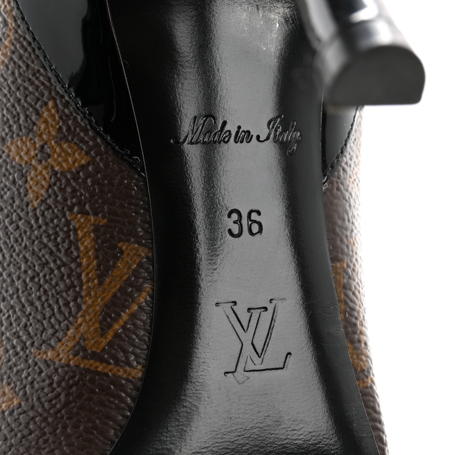 Monogram Cherie Pumps 36 Black