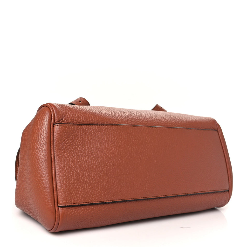 Heavy Grain Medium Alexa Chestnut