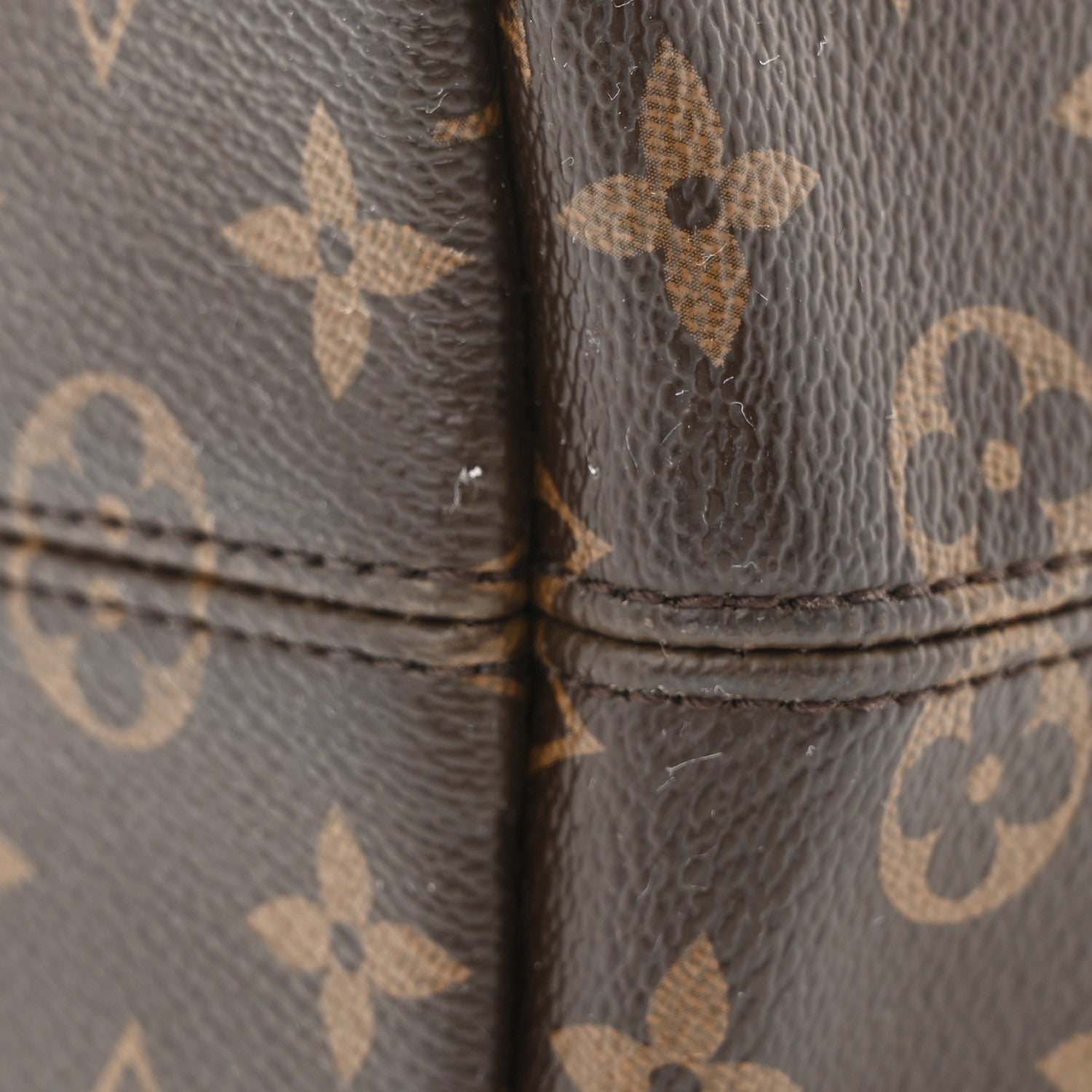 Monogram Graceful PM