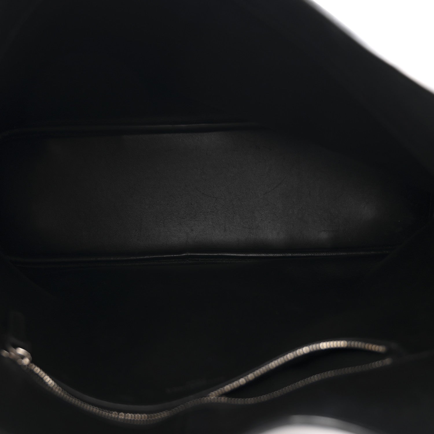 Grained Calfskin Medium Locker Hobo Black
