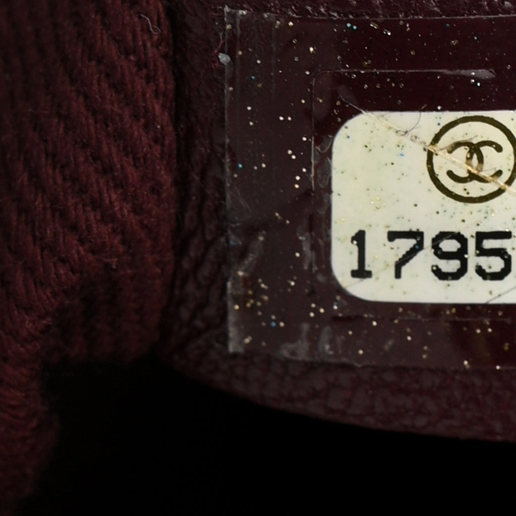 Crumpled Grained Calfskin Jumbo CC Crave Flap Burgundy