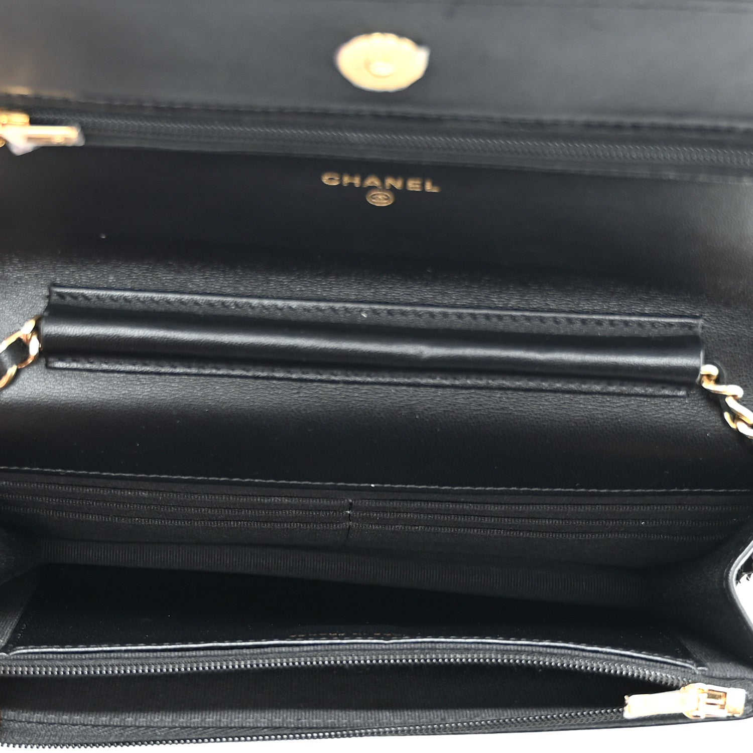 Lambskin Quilted Enamel Coco Casino Wallet On Chain WOC Black