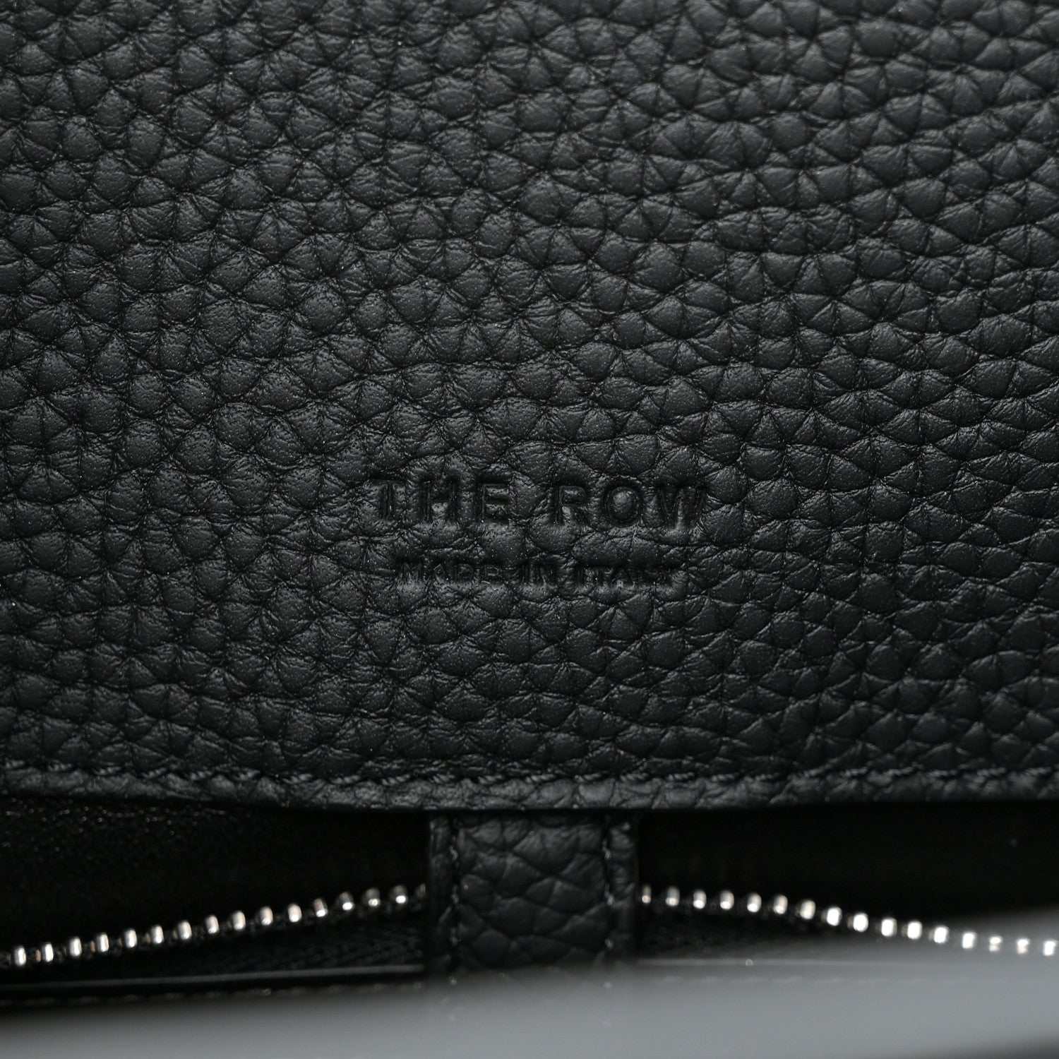 Grained Calfskin EW Margaux 12 Black