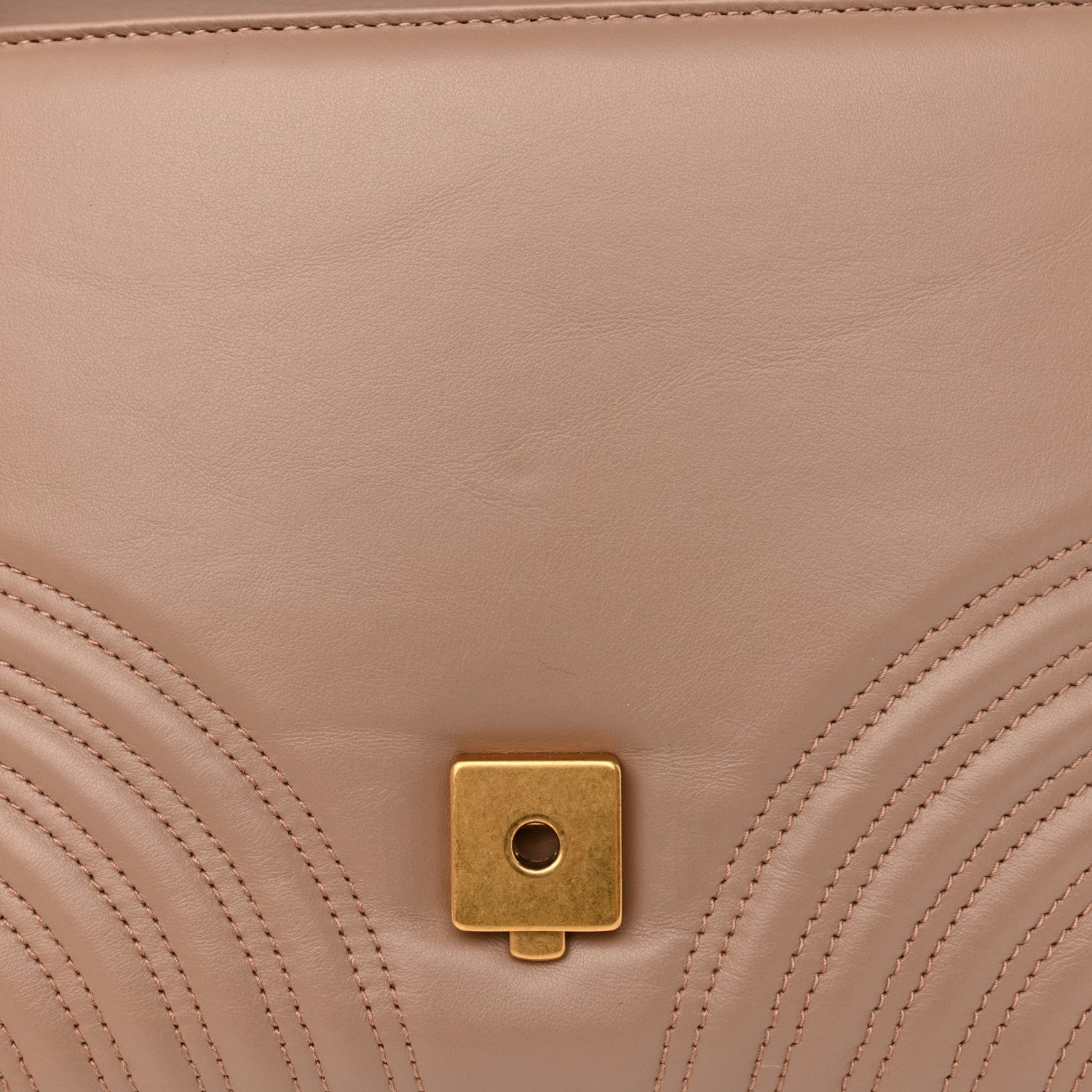 Calfskin Matelasse Small GG Marmont Top Handle Shoulder Bag Porcelain Rose