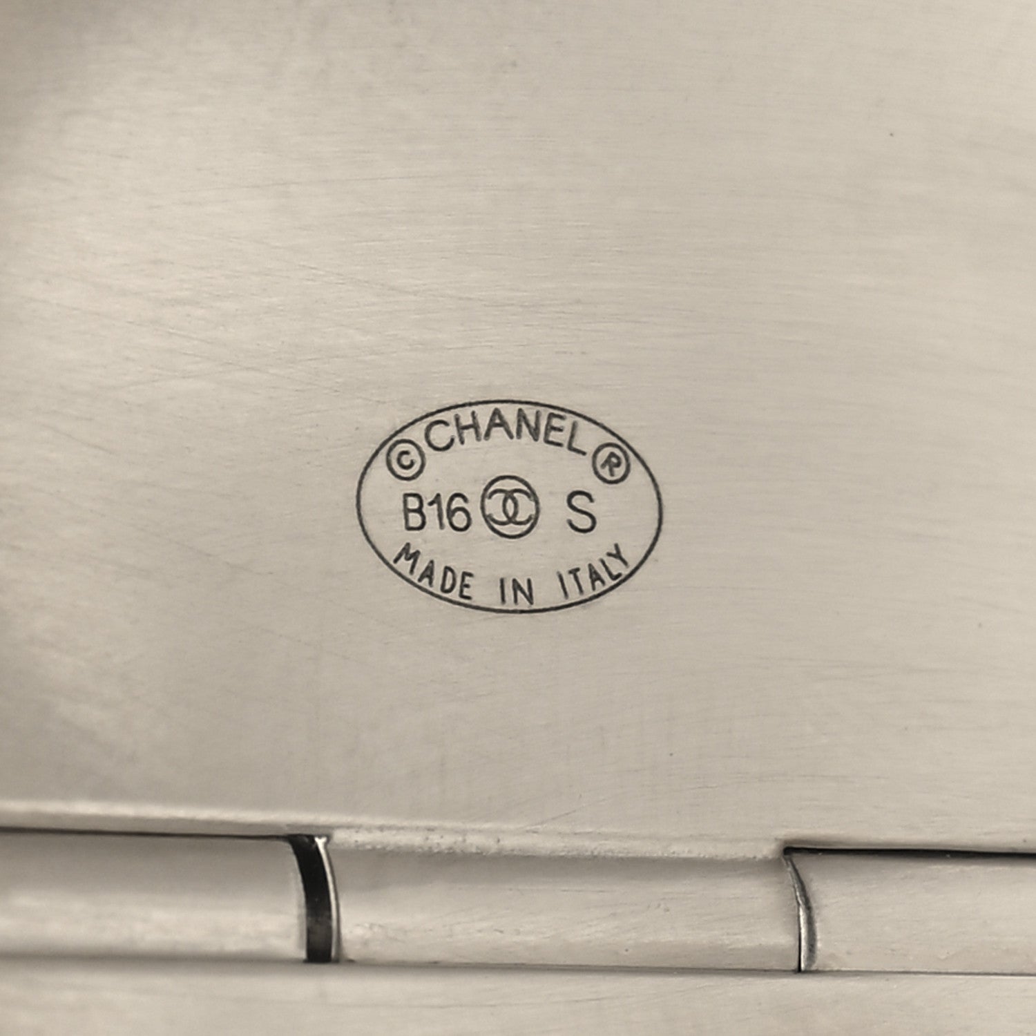 Metal CC Mirror Cuff Silver