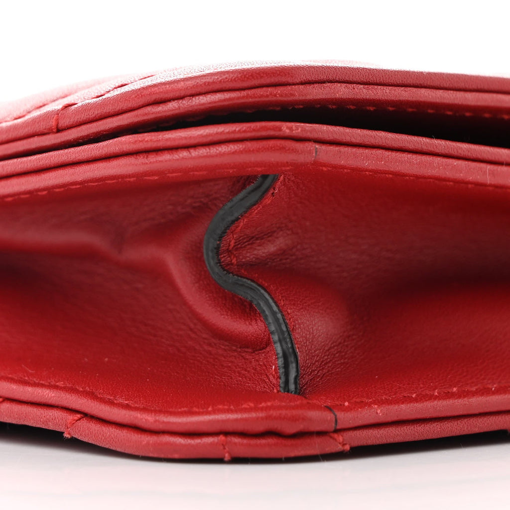 Calfskin Matelasse GG Marmont Mini Bag Hibiscus Red