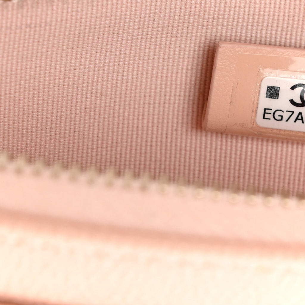 Caviar Quilted Zip Card Holder Wallet Light Pink