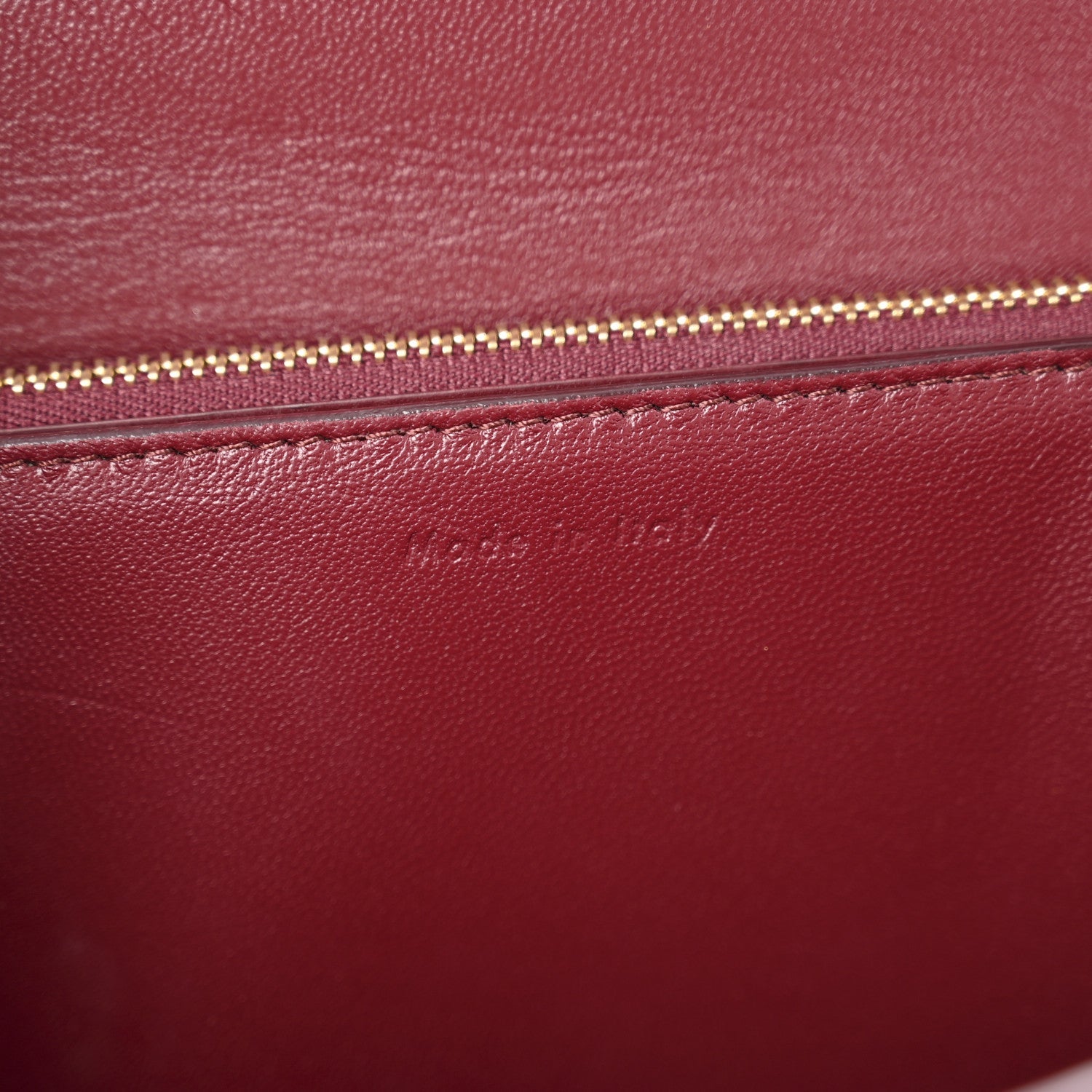 Box Calfskin Medium Classic Box Flap Bag Burgundy