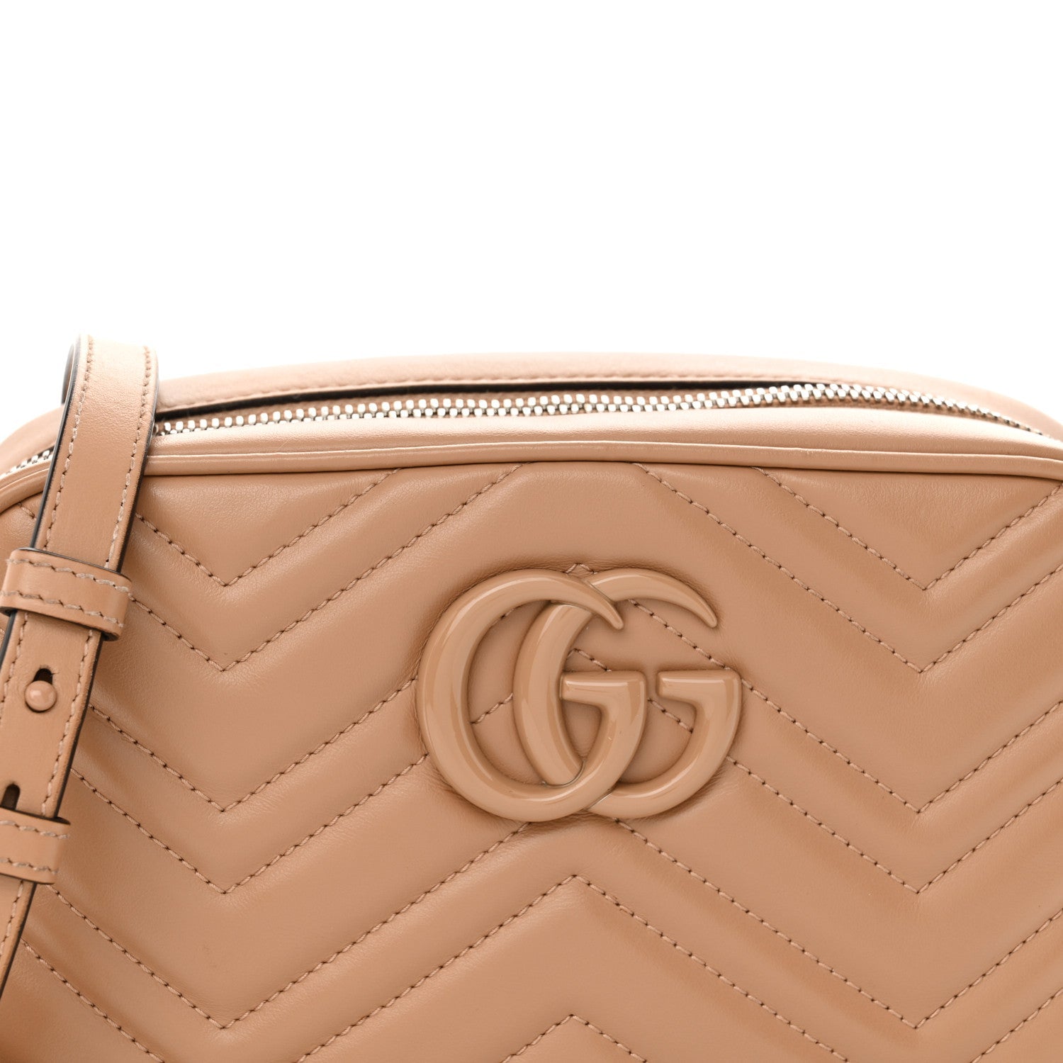 Calfskin Matelasse Monochrome Small GG Marmont Chain Shoulder Bag Camelia