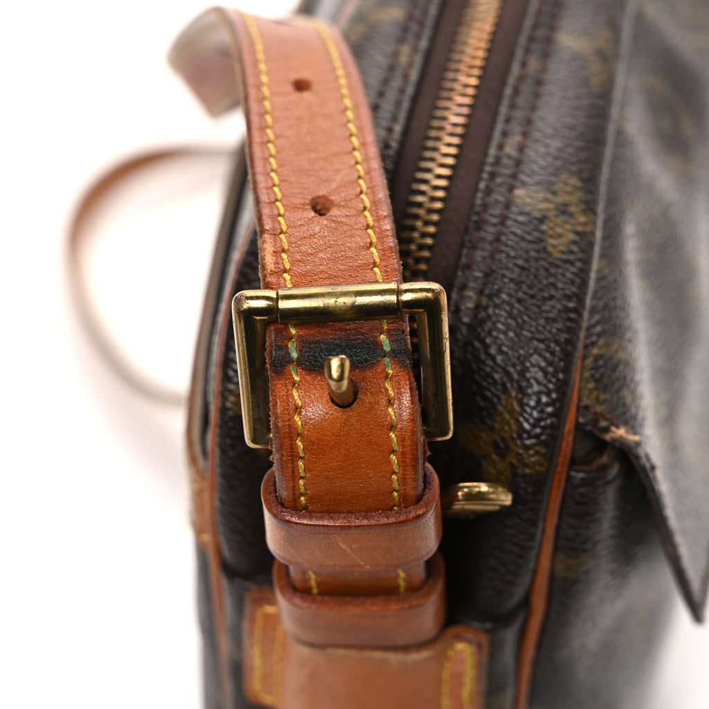 Monogram Jeune Fille