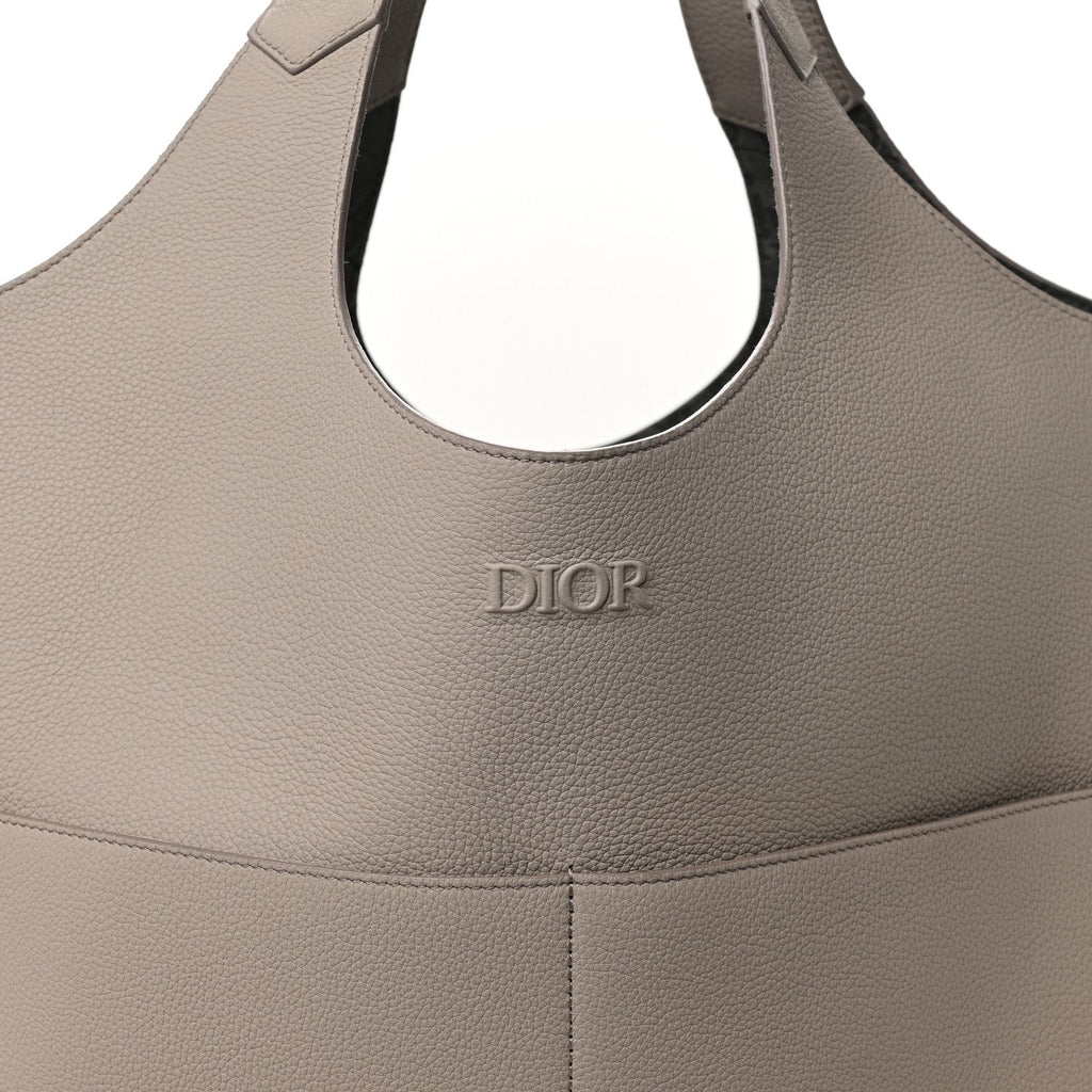 Icons Calfskin Privé Tote Beige