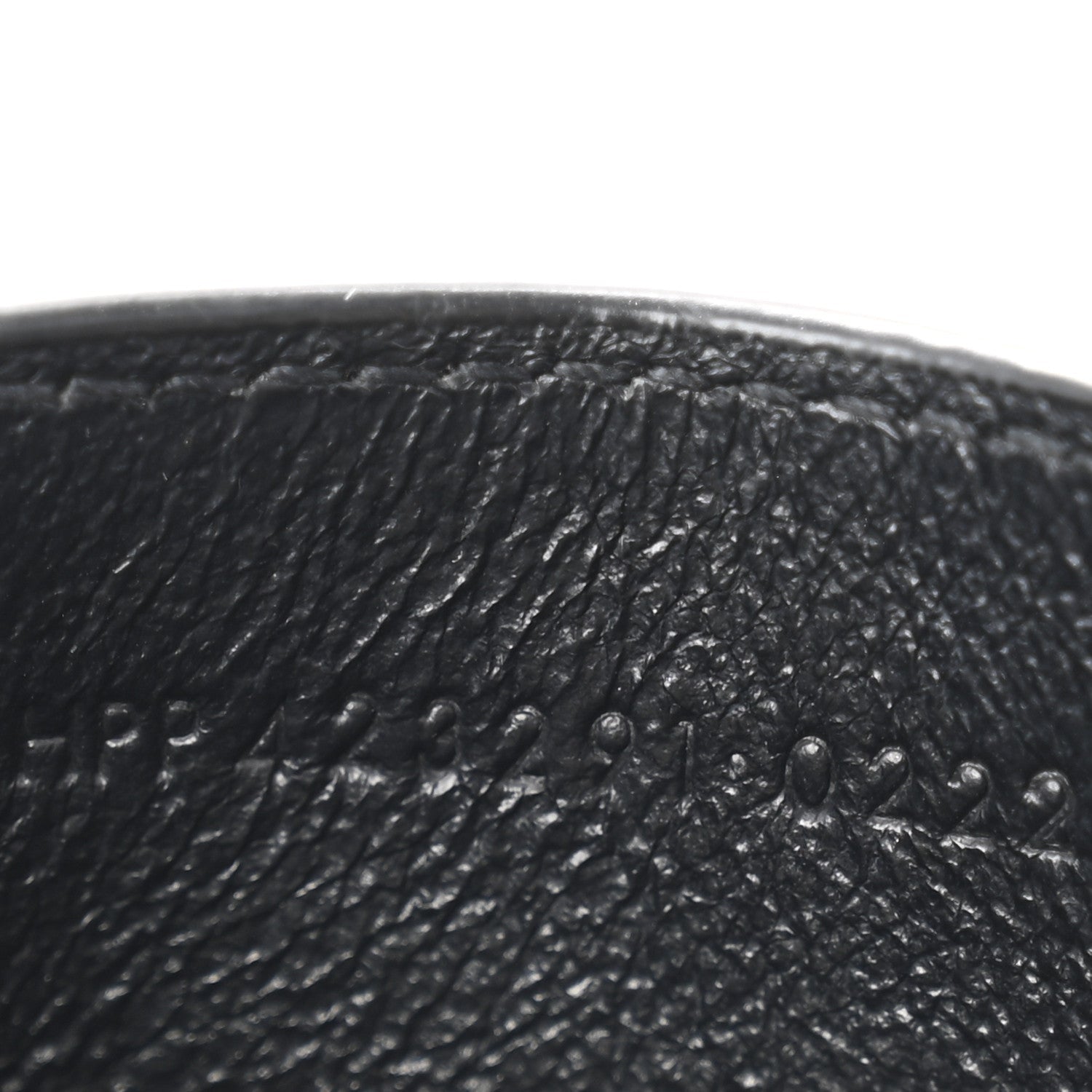 Grain De Poudre Matelasse Chevron Monogram Credit Card Case Black