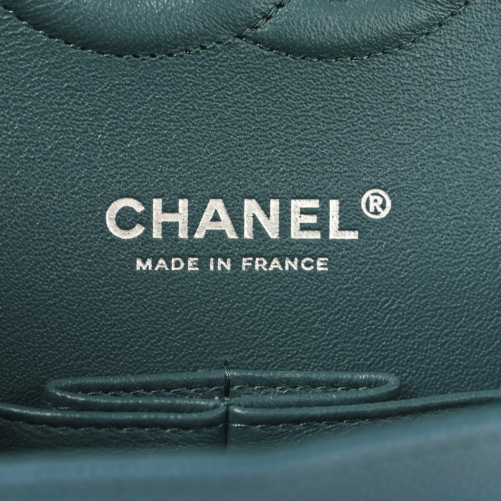 Caviar Quilted Medium Double Flap Dark Green