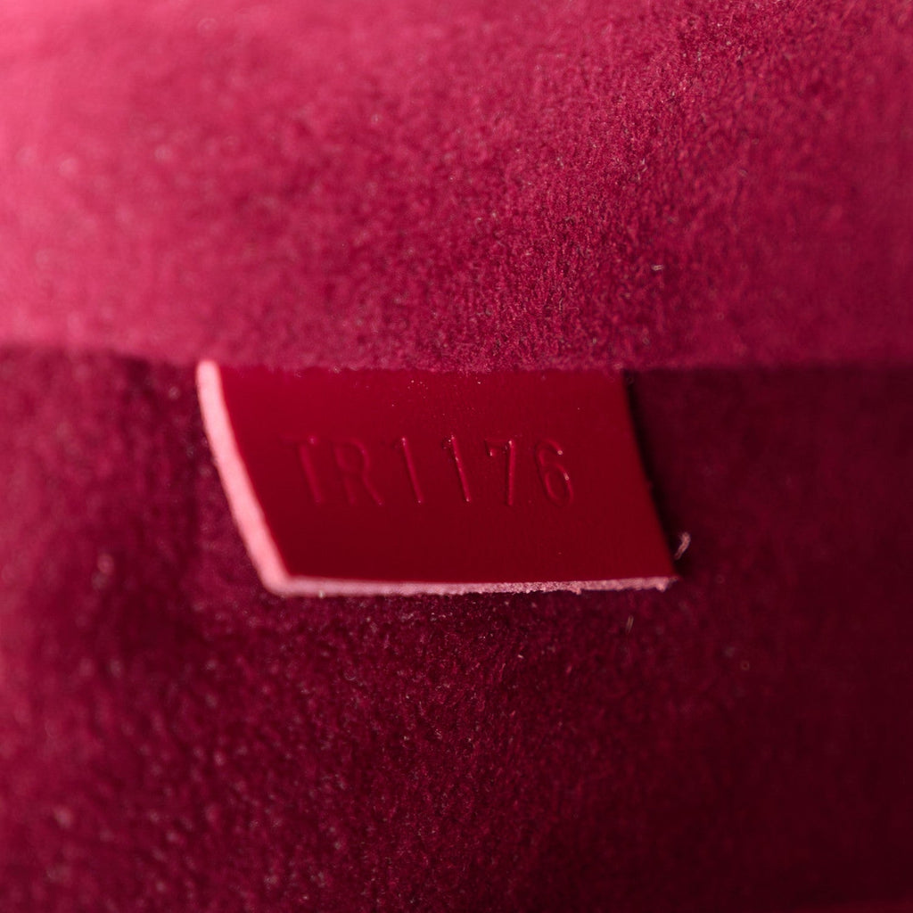 Epi Pochette Accessories NM Fuchsia