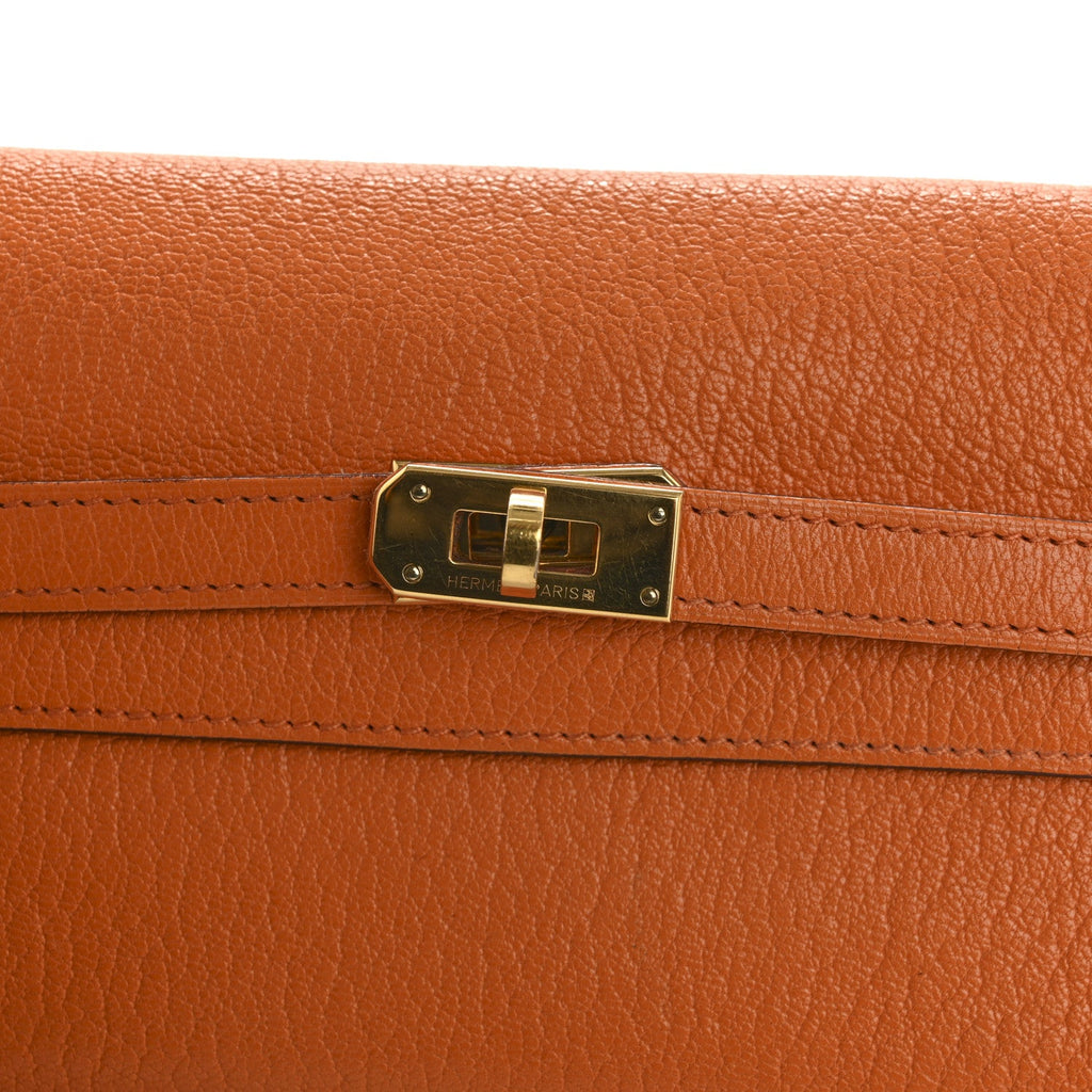 Chevre Mysore Medium Kelly Wallet Orange