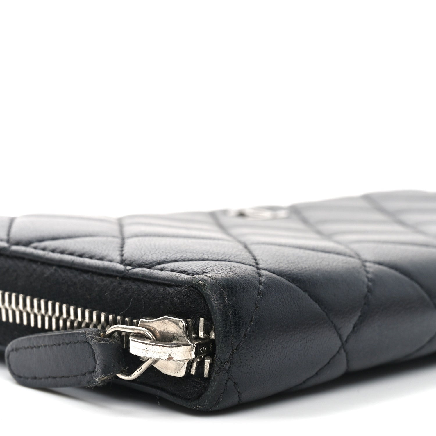 Lambskin Quilted Large Gusset Zip Around Wallet Black
