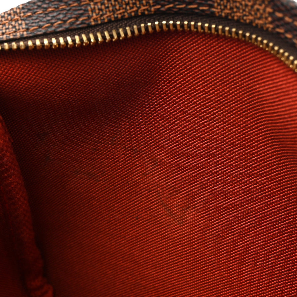 Damier Ebene Trousse Make Up Bag Pochette