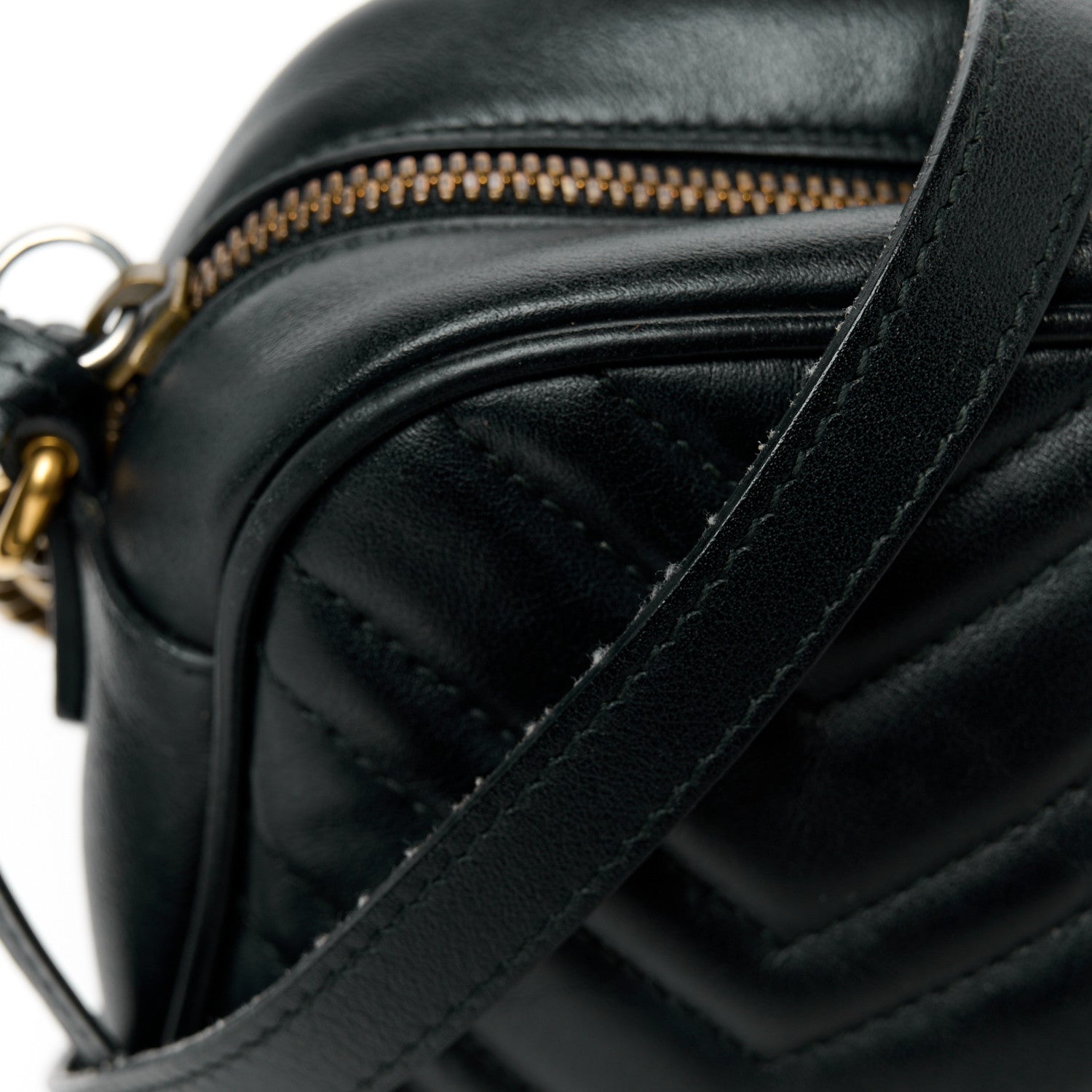 Calfskin Matelasse Small GG Marmont Chain Shoulder Bag Black